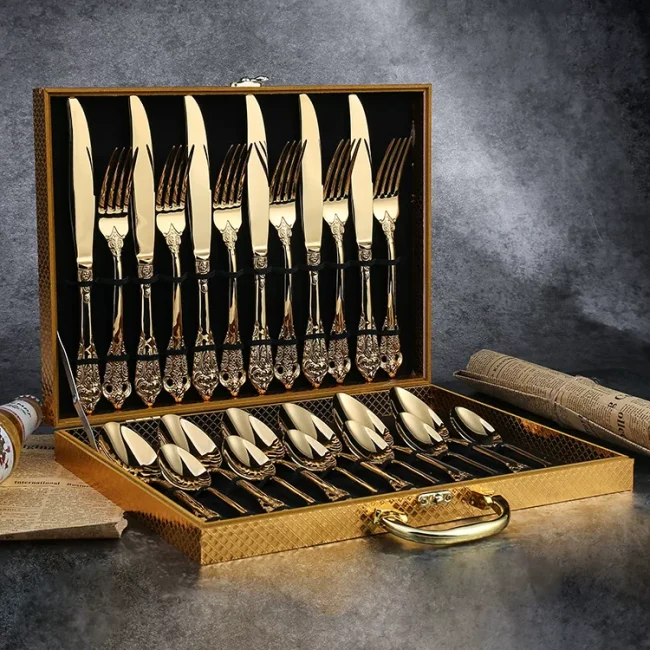 French court style steak knife, fork and spoon embossed stainless steel gold knife and fork luxury high-grade Western tableware set