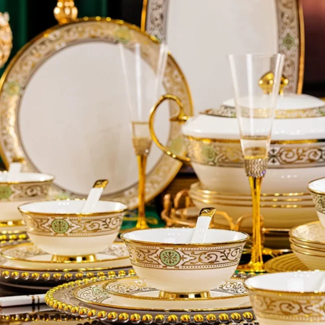High-grade relief gold bone china tableware dishes set Jingdezhen European ceramic dishes household housewarming gift